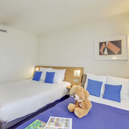 Hotel Novotel Poissy Orgeval 4*
