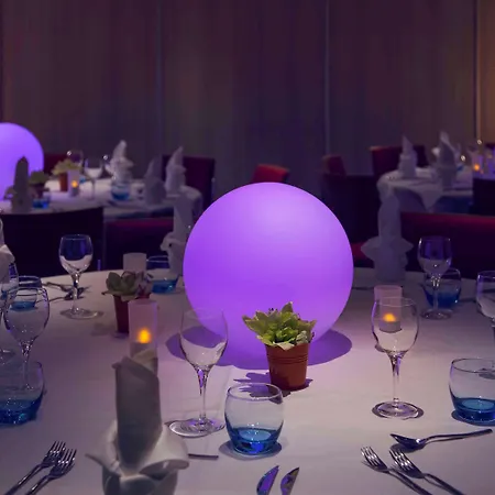 Novotel Poissy Orgeval Hotel 4*