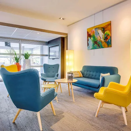 Novotel Poissy Orgeval 4*