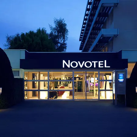 Novotel Poissy Orgeval Hotel 4*
