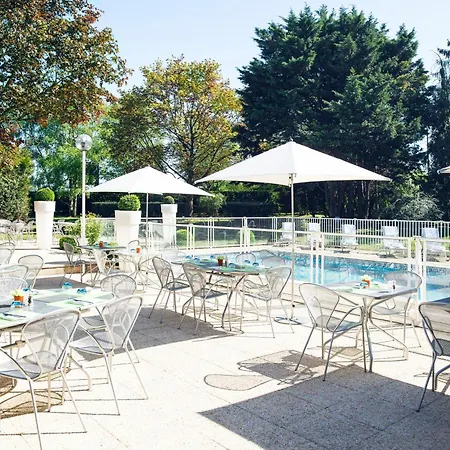 Novotel Poissy Orgeval Hotel