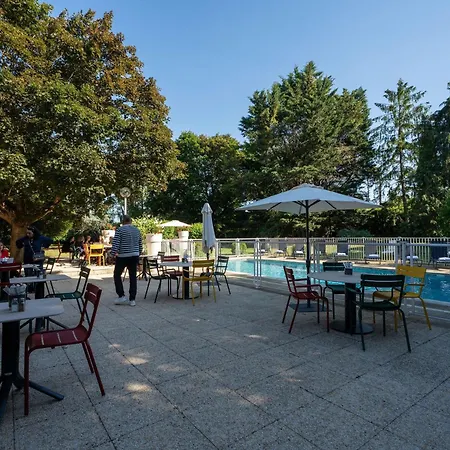 Hotel Novotel Poissy 4*